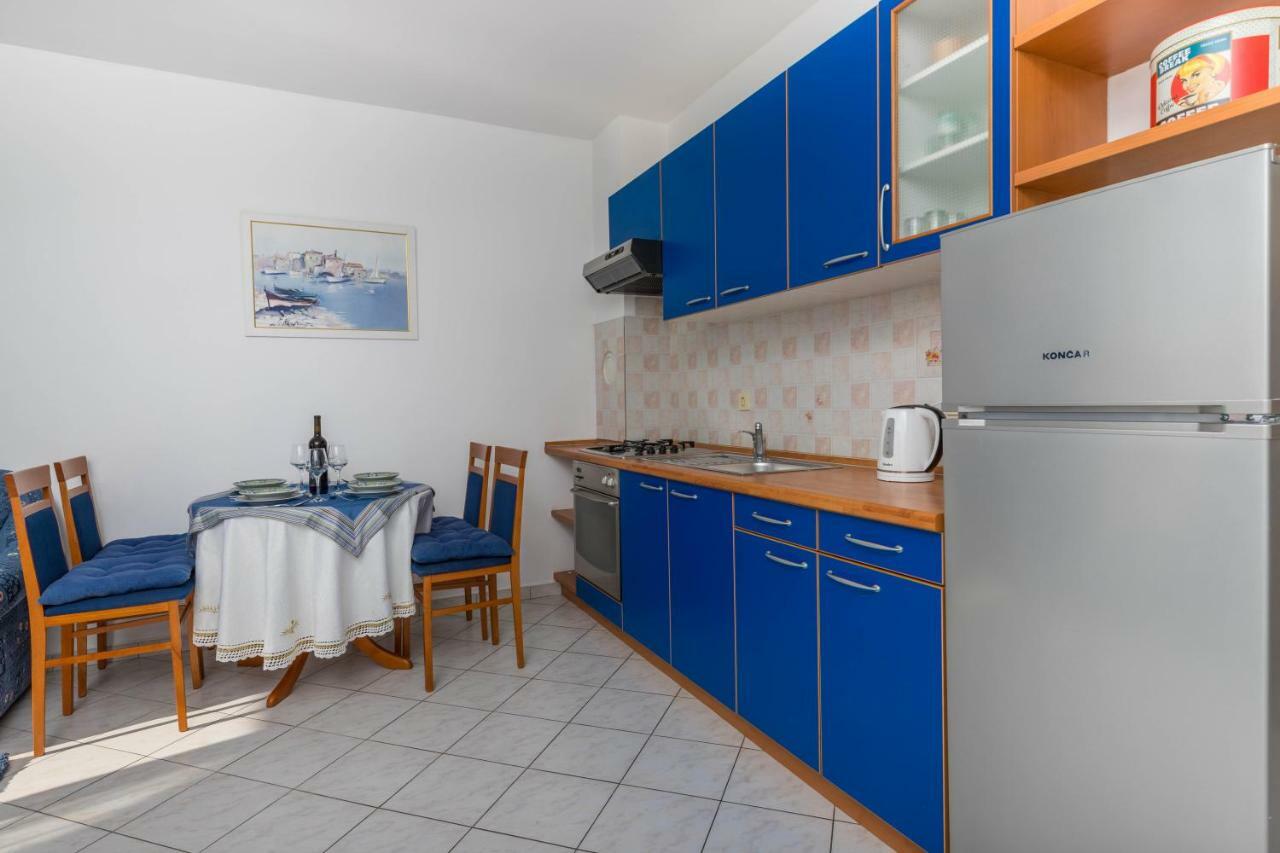 Apartmani Adria Lila Crikvenica Драмал Екстериор снимка