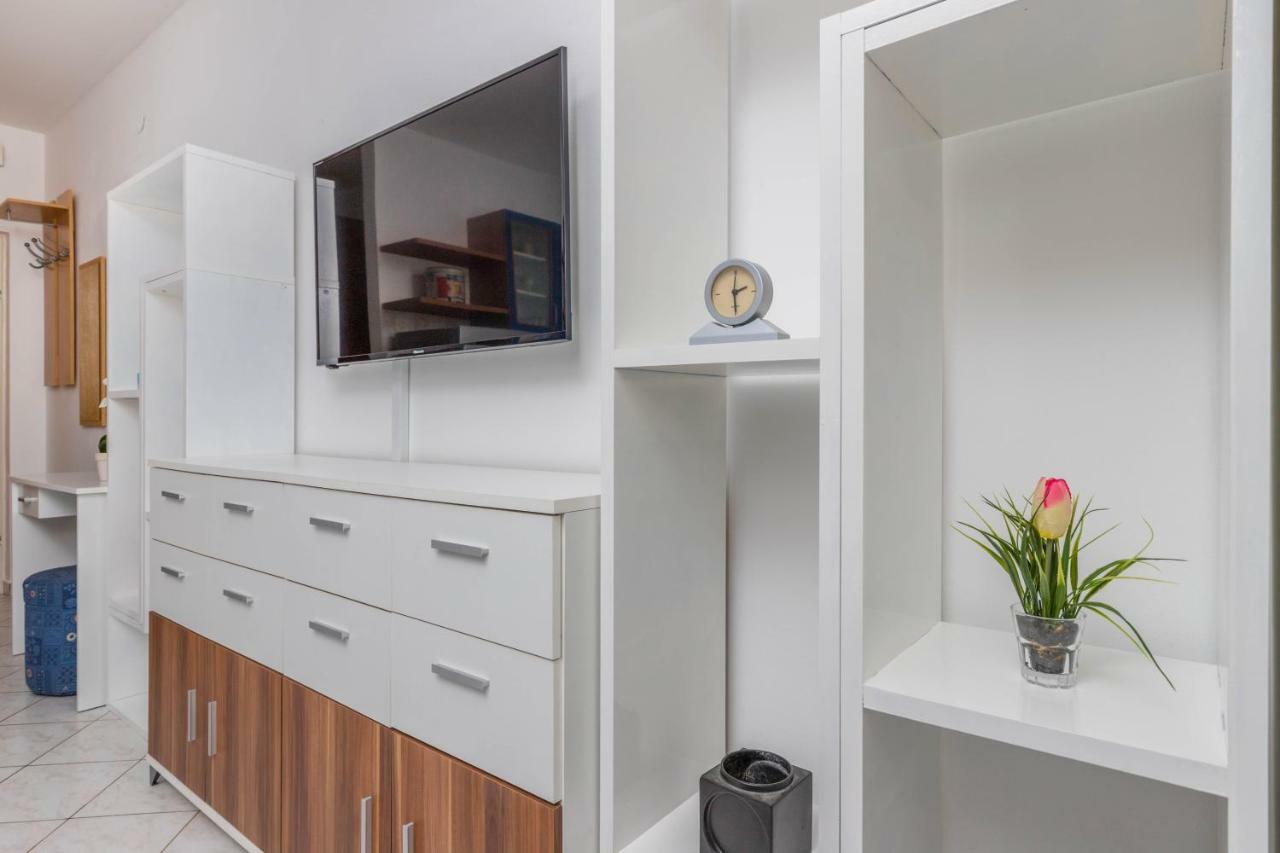 Apartmani Adria Lila Crikvenica Драмал Екстериор снимка